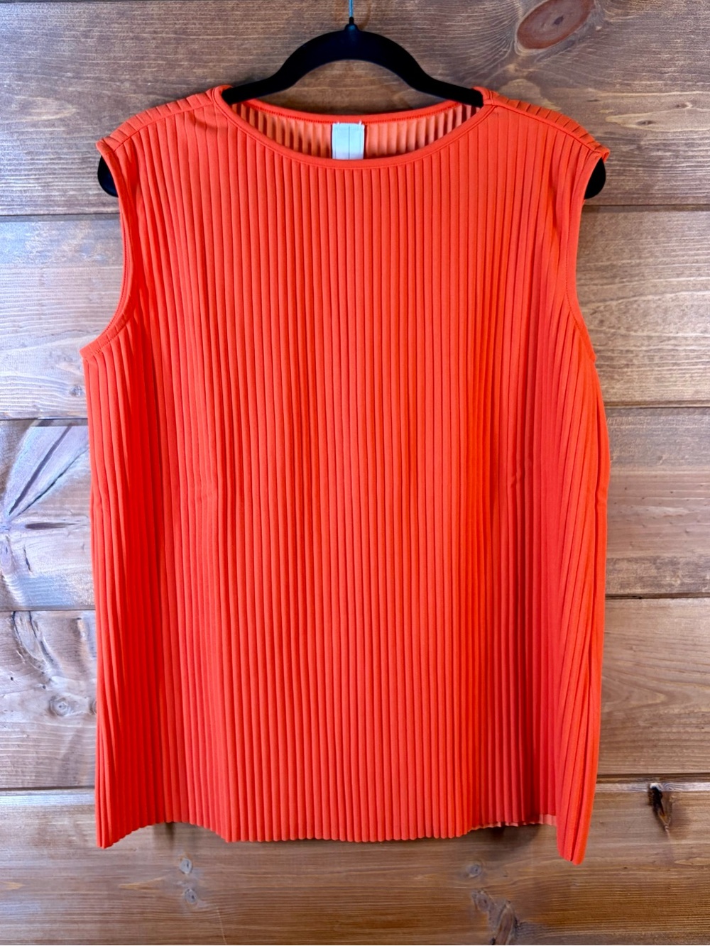 Wynne Layers Sleeveless Ribbed Tank Top in Vibrant Orange Size XXS